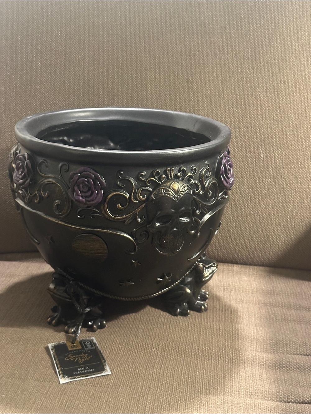Spooky night black skeleton candle bowl